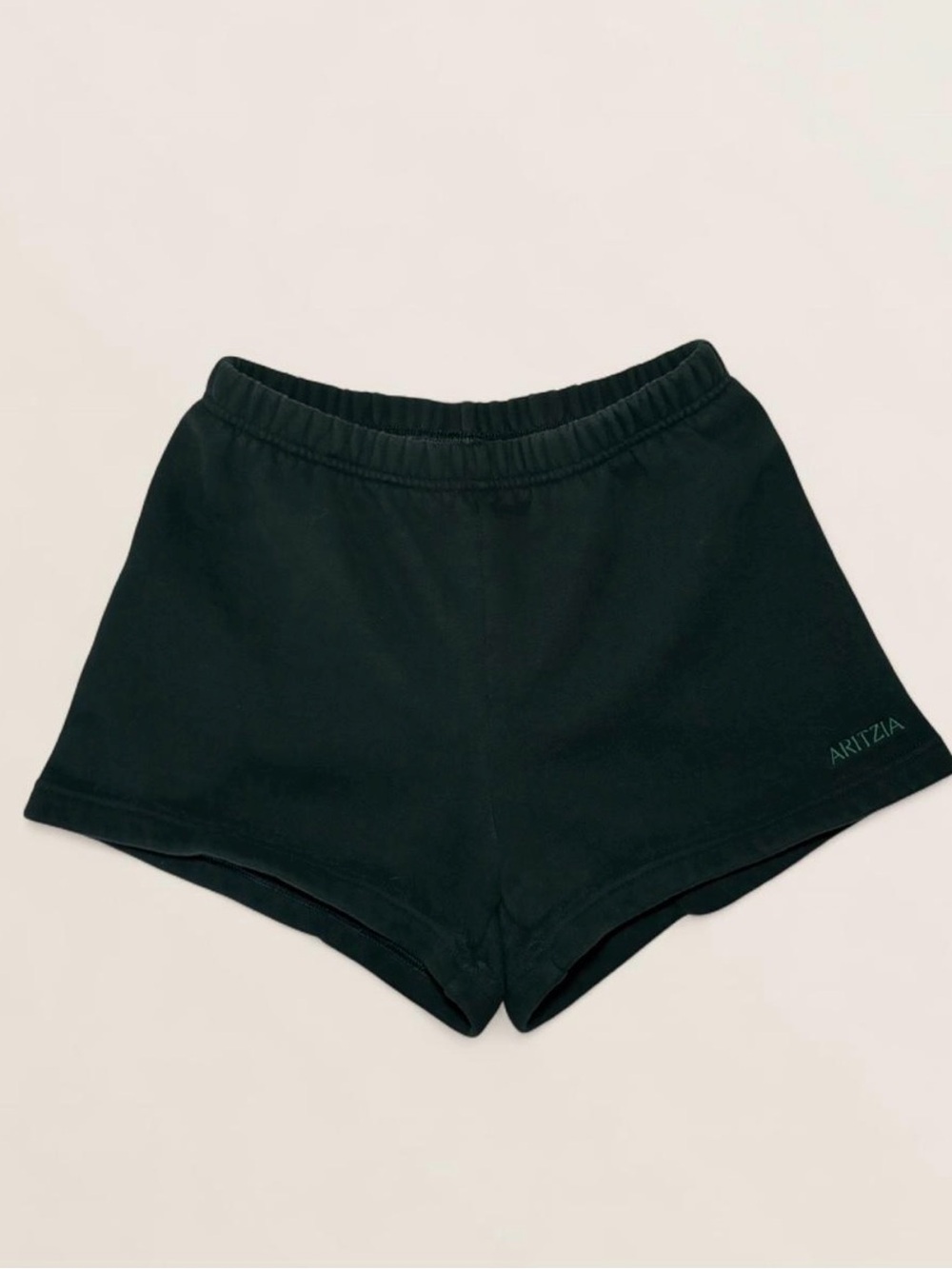 Aritzia SweatFleece Green Sweat Shorts - Size XS